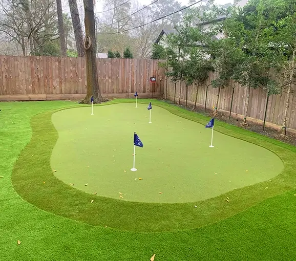 Install Custom Putting Greens - Greenest