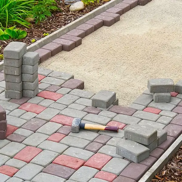 Right Materials for Pavers Installation - Greenest