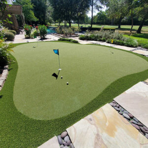 Custom Putting Greens7 - Greenest